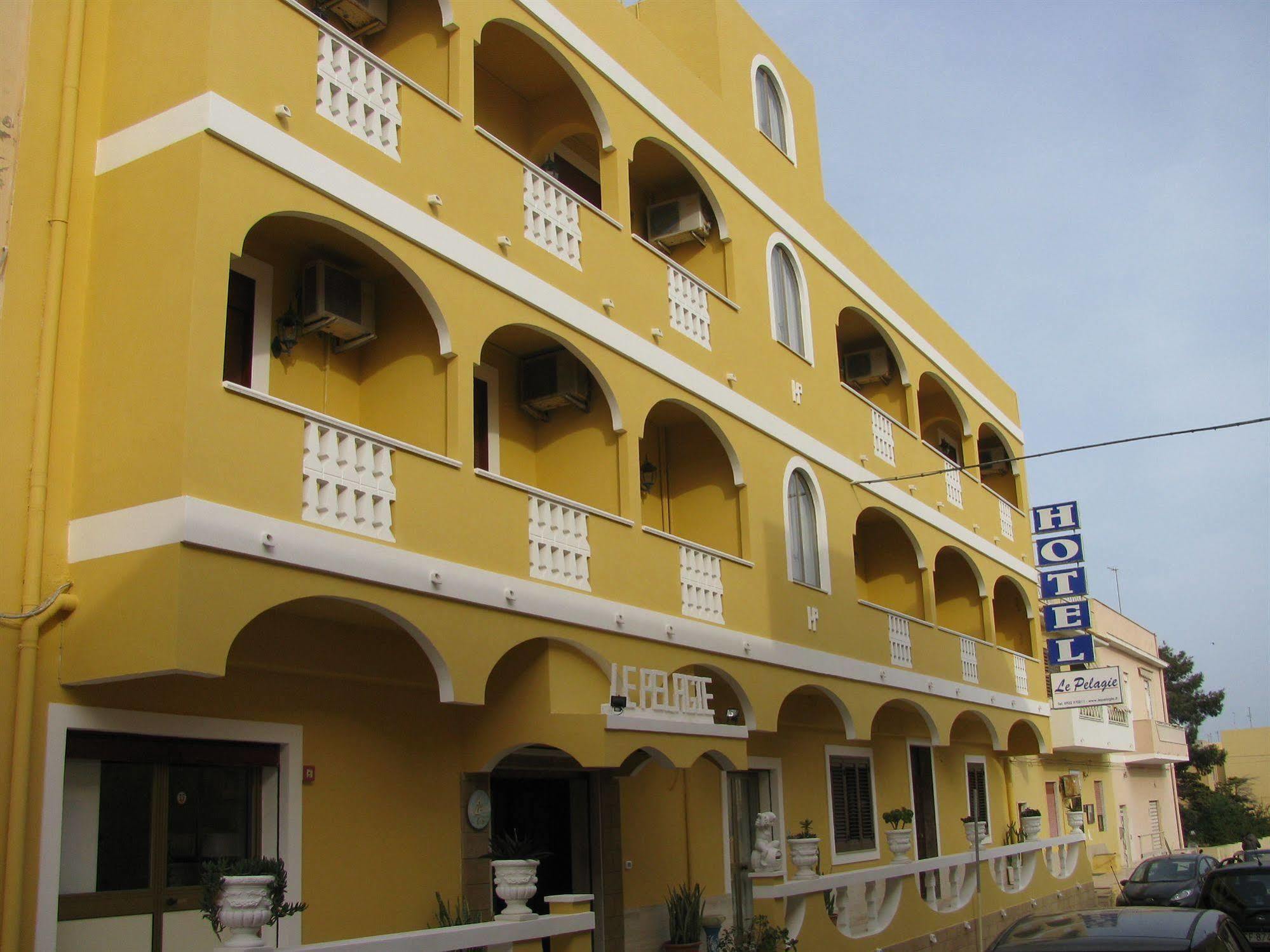 Hotel Le Pelagie Lampedusa Exterior photo